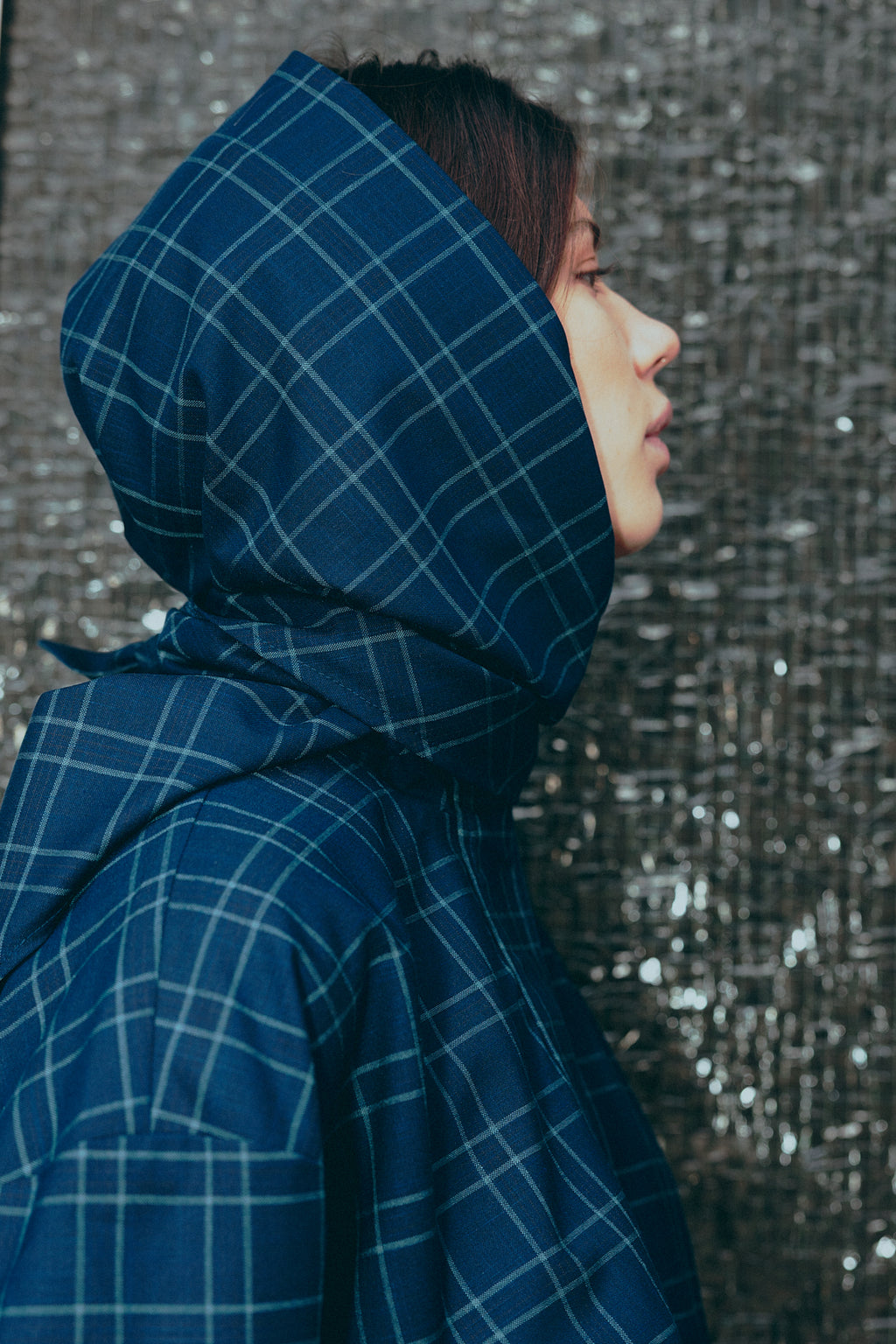 number 21 blue navy checkered triangular scarf in cotton